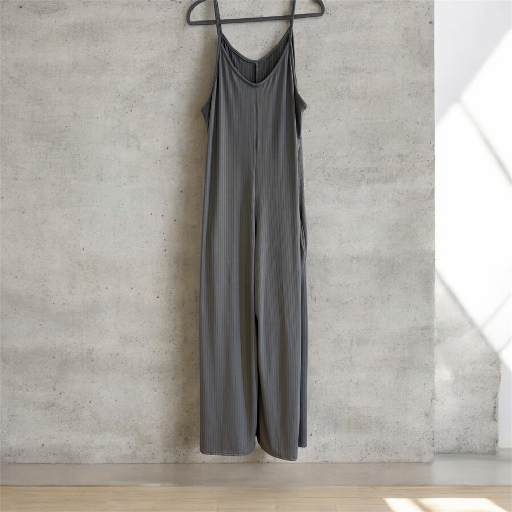 Grey Ribbed Wide-Leg Jumpsuit NWOT 2X